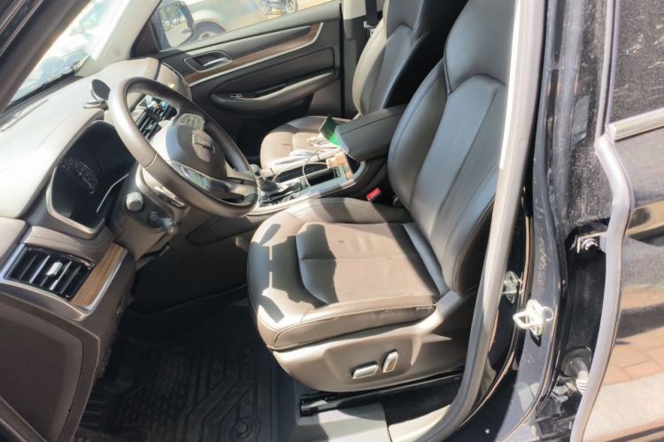 Used Roewe RX8 2019 30T Smart Connectivity Two-Wheel Drive Supreme Flagship Edition Left Front Seat