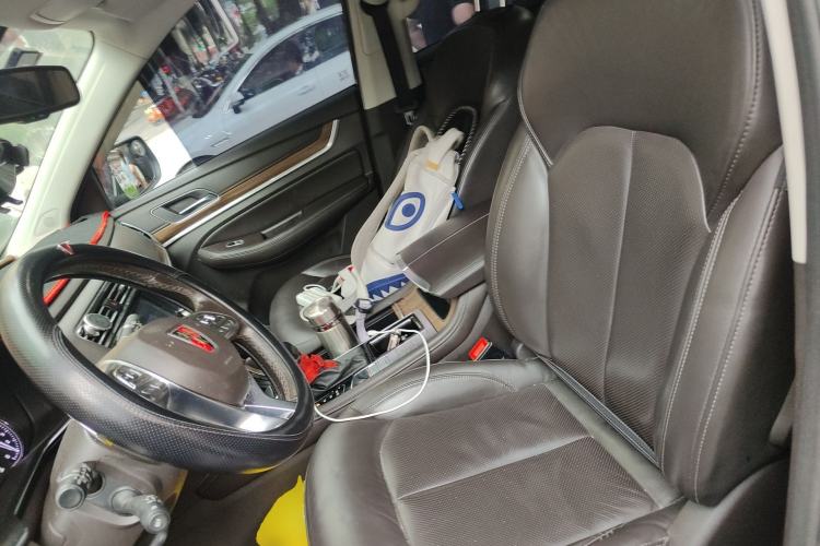Used Roewe RX8 2019 30T Smart Connectivity Two-Wheel Drive Supreme Flagship Edition Left Front Seat