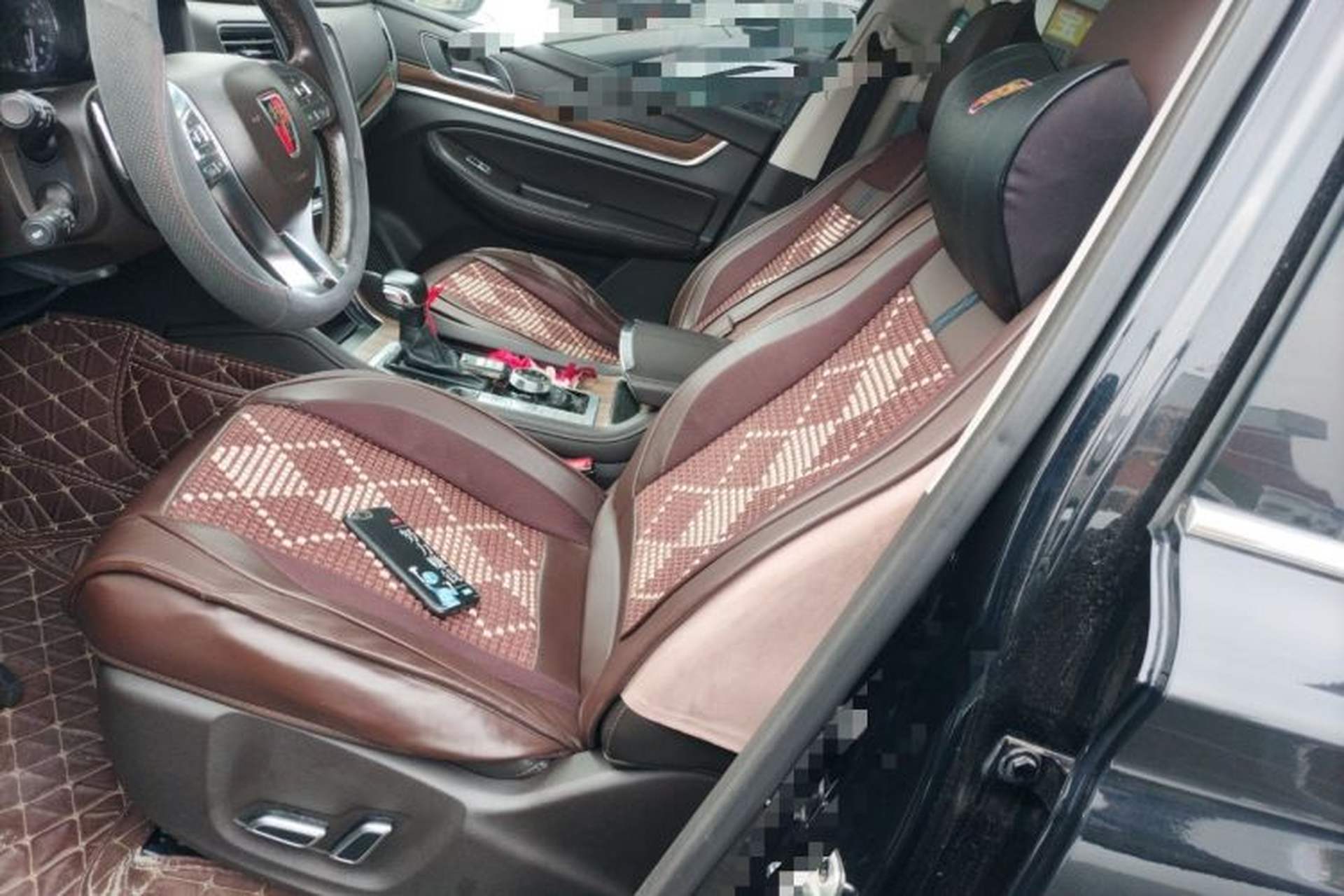 Used Roewe RX8 2019 30T Smart Connectivity Four-Wheel Drive Supreme Flagship Edition Left Front Seat