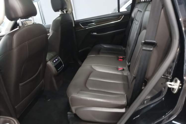 Used Roewe RX8 2019 30T Smart Connectivity Two-Wheel Drive Supreme Flagship Edition Left Rear Seat