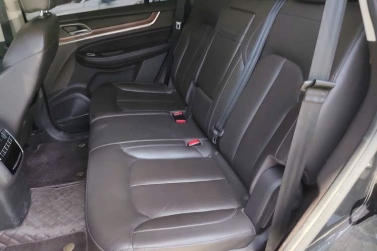 Used Roewe RX8 2019 30T Smart Connectivity Four-Wheel Drive Supreme Flagship Edition Left Rear Seat