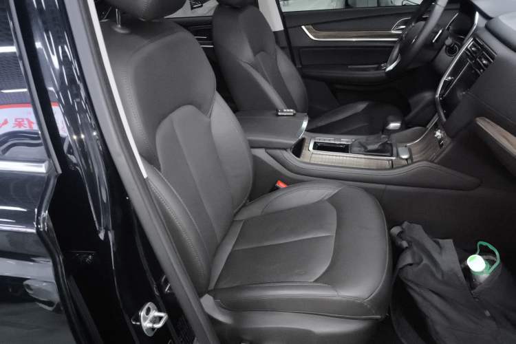 Used Roewe RX8 2019 30T Smart Connectivity Two-Wheel Drive Supreme Flagship Edition Right Front Seat