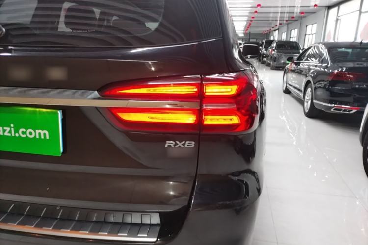 Used Roewe RX8 2019 30T Smart Connectivity Two-Wheel Drive Supreme Flagship Edition Right Rear Taillight
