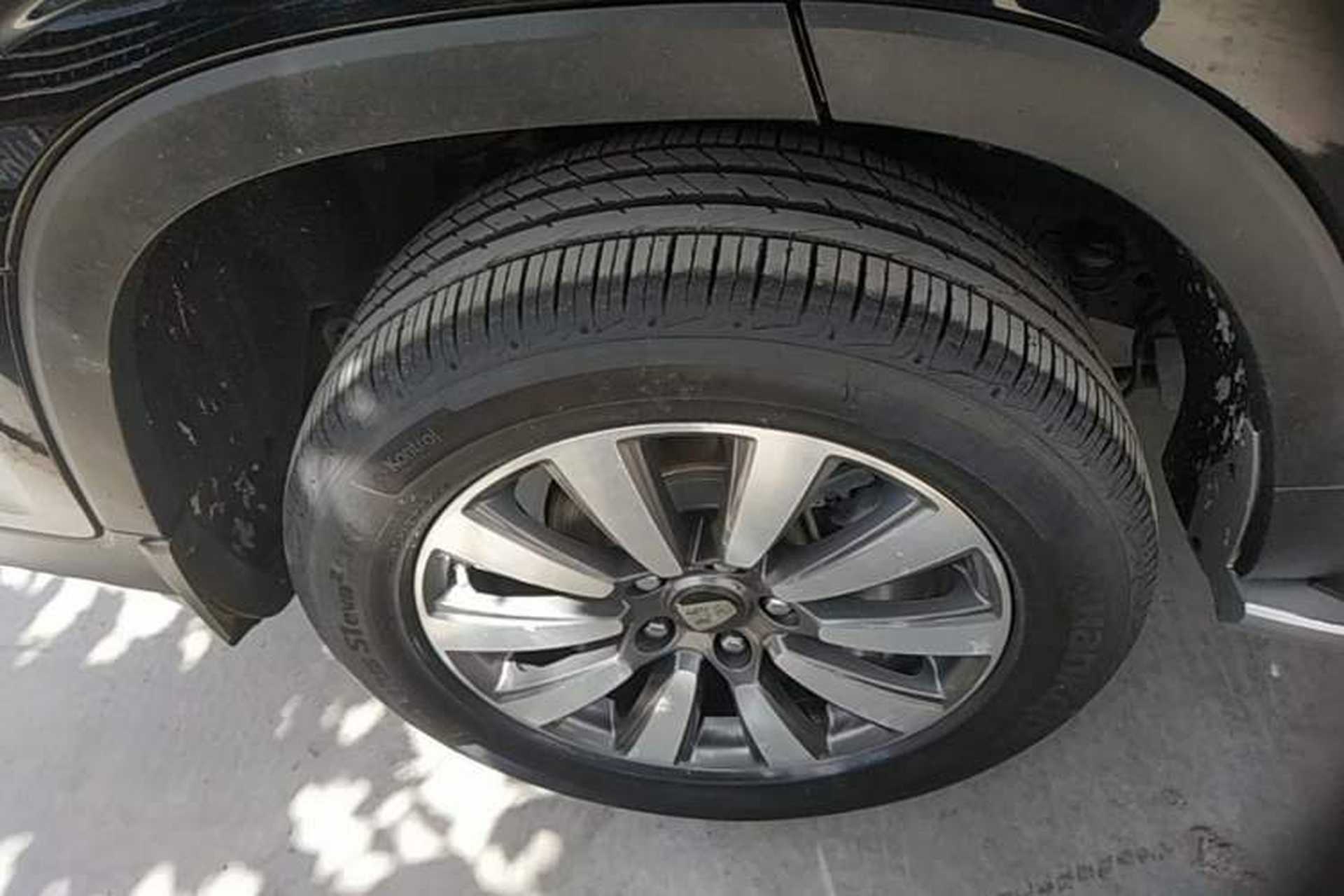 Used Roewe RX8 2019 30T Smart Connectivity Two-Wheel Drive Supreme Flagship Edition Right Rear Wheel Hub