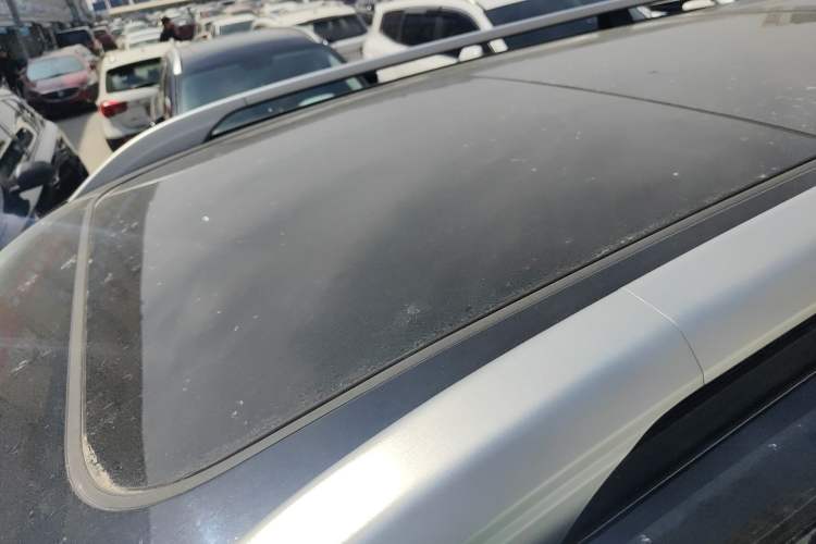 Used Roewe RX8 2019 30T Smart Connectivity Four-Wheel Drive Supreme Flagship Edition Roof