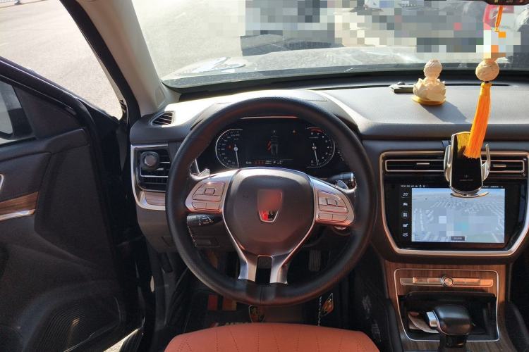 Used Roewe RX8 2019 30T Smart Connectivity Two-Wheel Drive Supreme Flagship Edition Steering Wheel