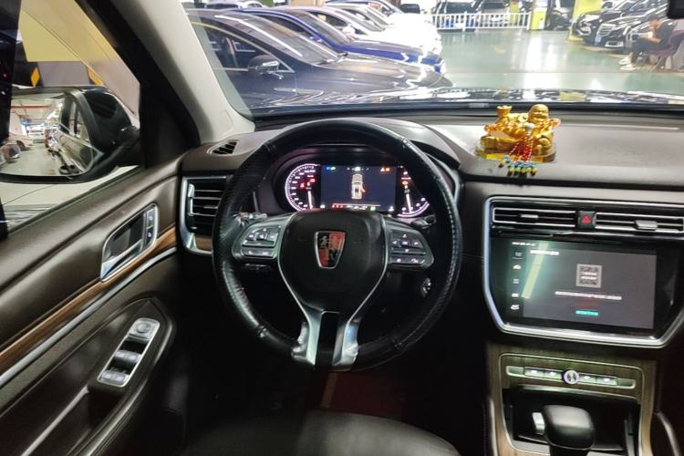 Used Roewe RX8 2019 30T Smart Connectivity Two-Wheel Drive Supreme Flagship Edition Steering Wheel