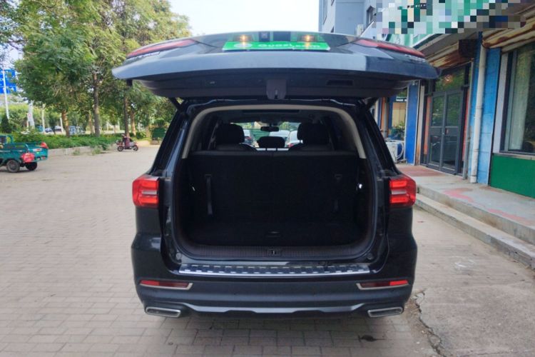 Used Roewe RX8 2019 30T Smart Connectivity Two-Wheel Drive Supreme Flagship Edition Trunk