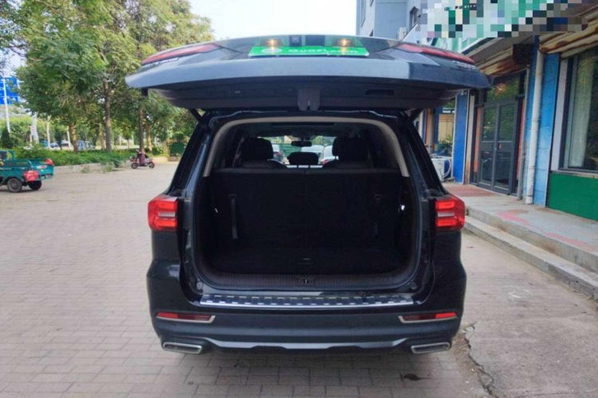Used Roewe RX8 2019 30T Smart Connectivity Two-Wheel Drive Supreme Flagship Edition Trunk
