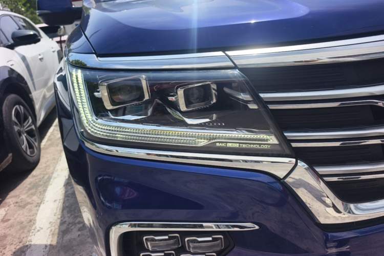 Used Roewe RX8 2019 30T Smart Connectivity Two-Wheel Drive Supreme Flagship Edition Exterior 6