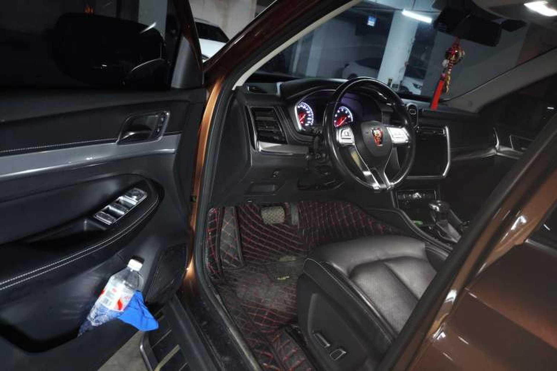 Used Roewe RX8 2019 30T Two-Wheel Drive Supreme Flagship Edition Driver Seat