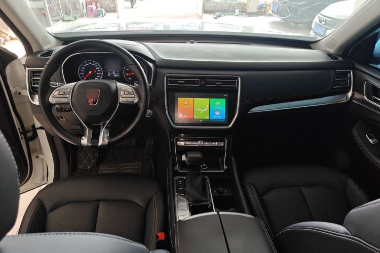 Used Roewe RX8 2019 30T Two-Wheel Drive Supreme Flagship Edition Center Console