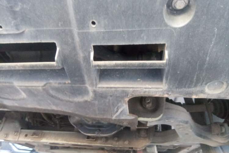 Used Roewe RX8 2019 30T Smart Connectivity Four-Wheel Drive Supreme Flagship Edition Chassis Front