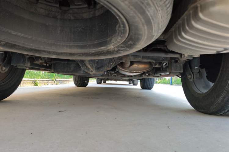 Used Roewe RX8 2019 30T Two-Wheel Drive Supreme Flagship Edition Chassis Rear