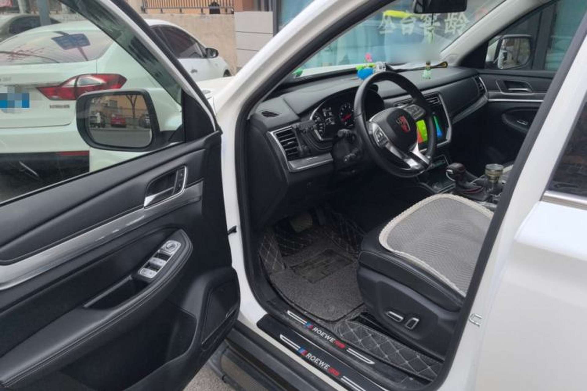 Used Roewe RX8 2019 30T Two-Wheel Drive Supreme Flagship Edition Driver Seat