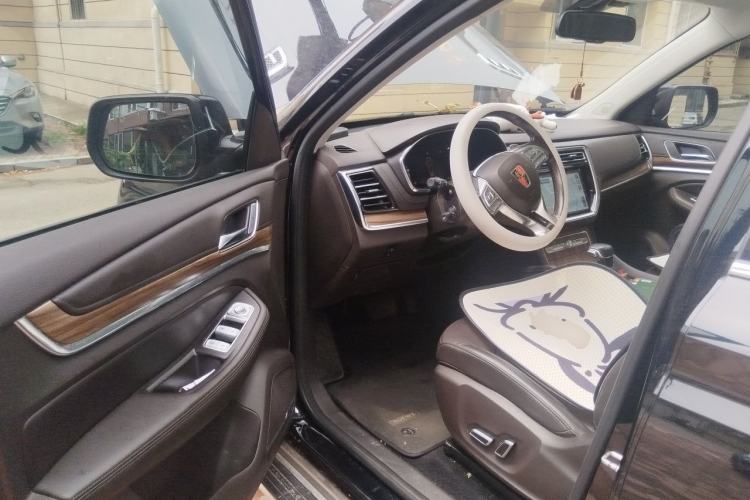 Used Roewe RX8 2019 30T Smart Connectivity Four-Wheel Drive Supreme Flagship Edition Driver Seat