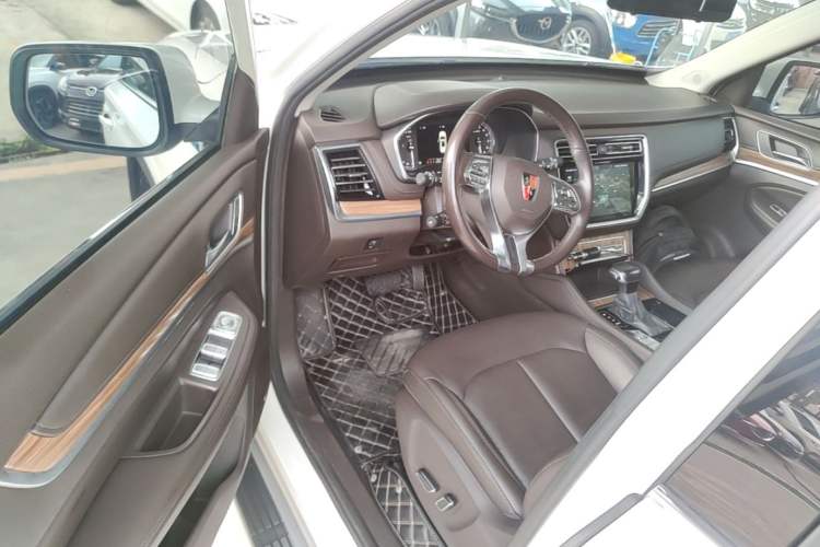 Used Roewe RX8 2019 30T Smart Connectivity Two-Wheel Drive Supreme Flagship Edition Driver Seat