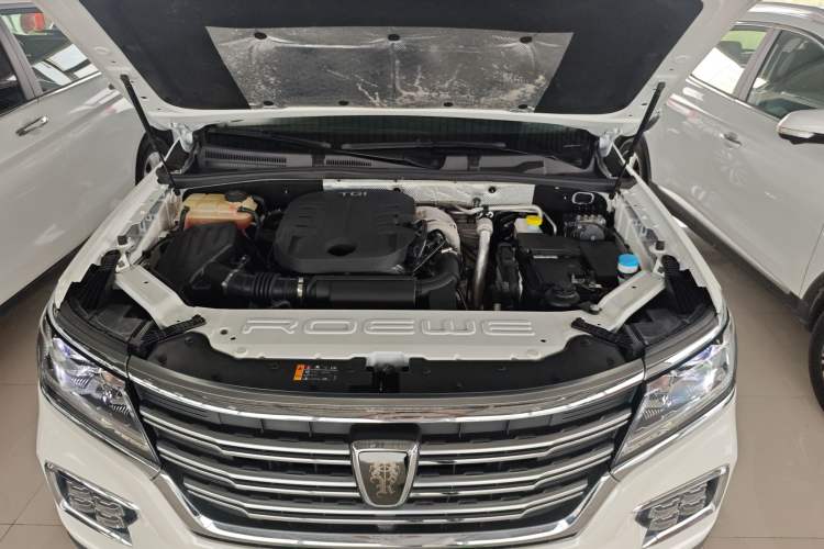 Used Roewe RX8 2019 30T Two-Wheel Drive Supreme Flagship Edition Engine Bay