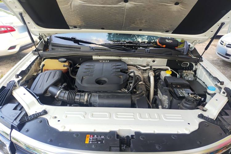 Used Roewe RX8 2019 30T Smart Connectivity Two-Wheel Drive Supreme Flagship Edition Engine Bay