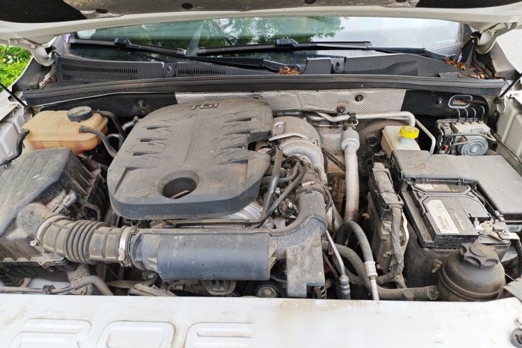 Used Roewe RX8 2019 30T Two-Wheel Drive Supreme Flagship Edition Engine Bay
