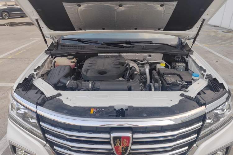 Used Roewe RX8 2019 30T Two-Wheel Drive Supreme Flagship Edition Engine Bay