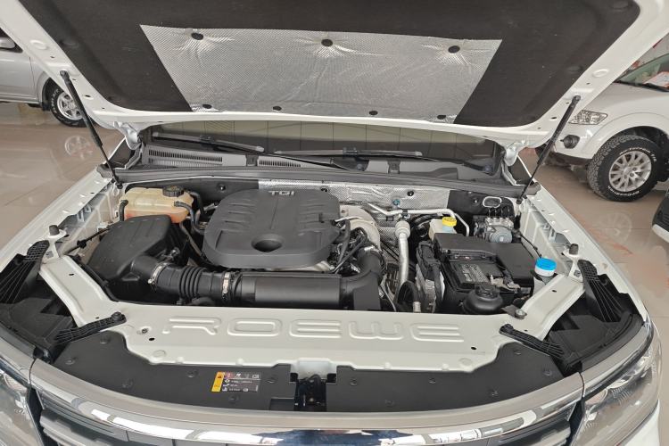 Used Roewe RX8 2019 30T Two-Wheel Drive Supreme Flagship Edition Engine Bay