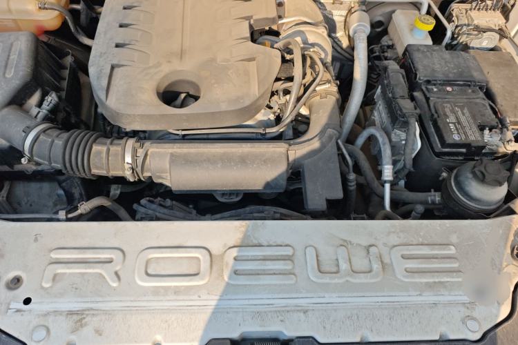 Used Roewe RX8 2019 30T Two-Wheel Drive Supreme Flagship Edition Engine Bay