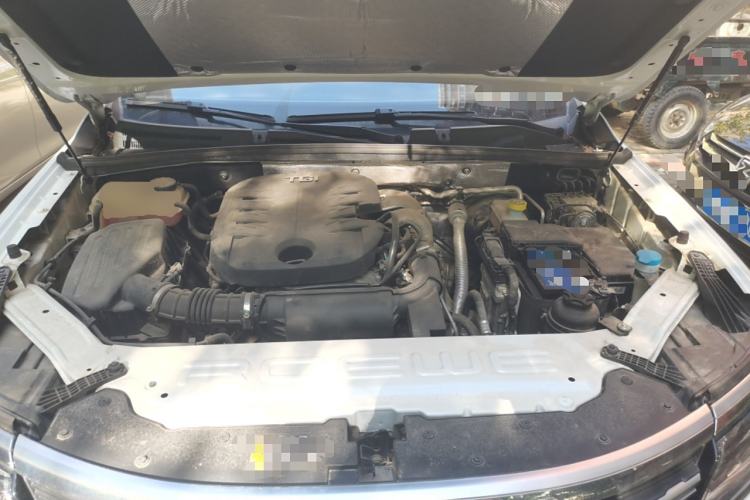 Used Roewe RX8 2019 30T Smart Connectivity Two-Wheel Drive Supreme Flagship Edition Engine Bay