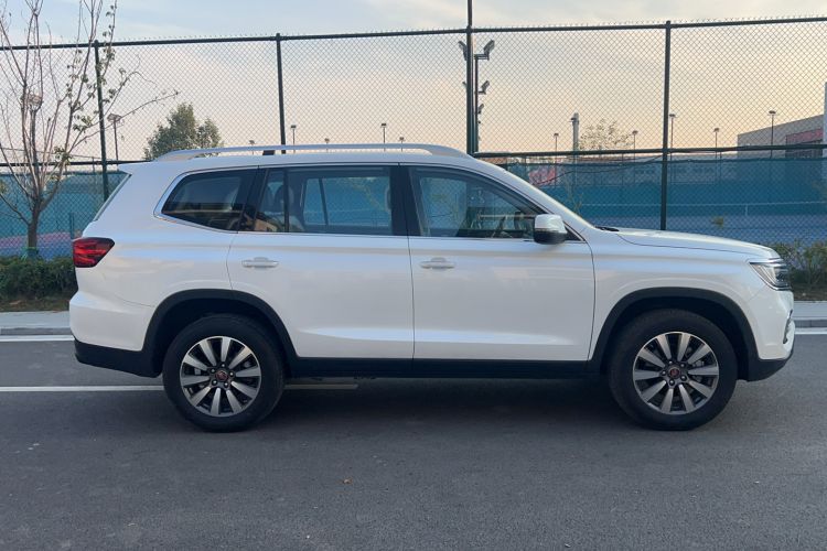 Used Roewe RX8 2019 30T Two-Wheel Drive Supreme Flagship Edition Exterior 2