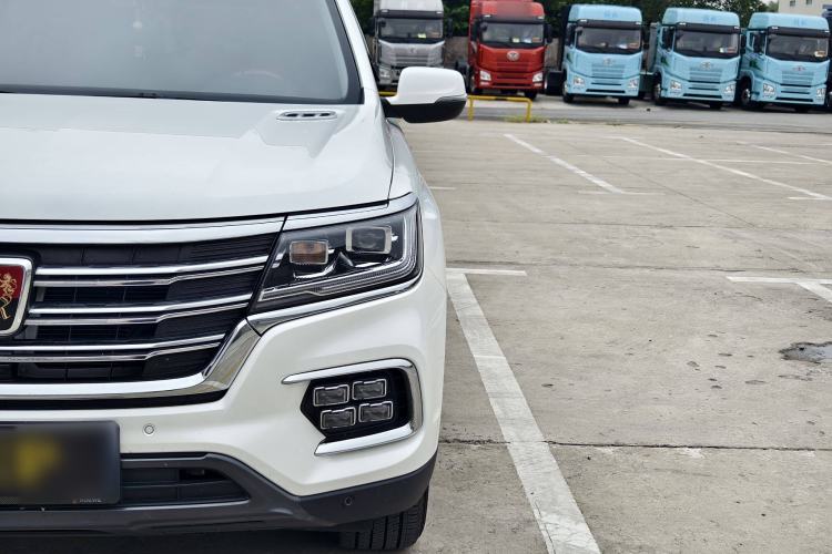 Used Roewe RX8 2019 30T Two-Wheel Drive Supreme Flagship Edition Exterior 3