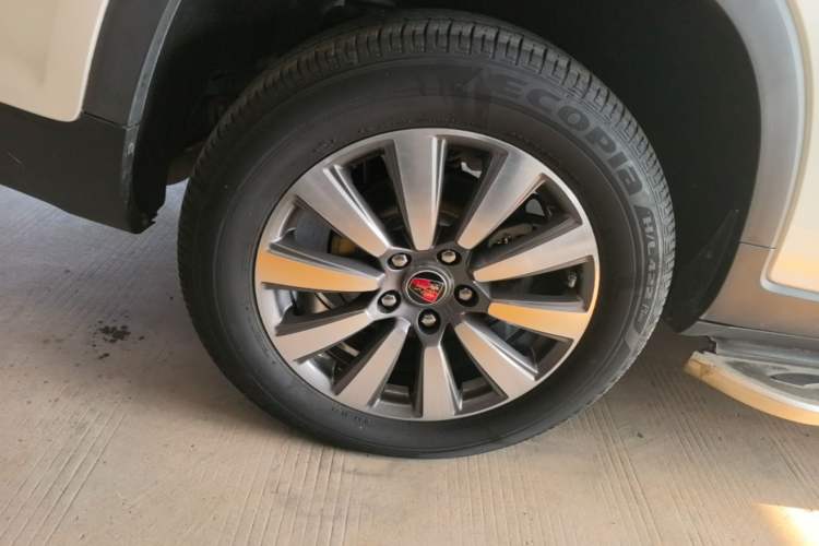 Used Roewe RX8 2019 30T Two-Wheel Drive Supreme Flagship Edition Exterior 5