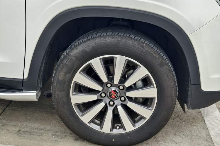 Used Roewe RX8 2019 30T Two-Wheel Drive Supreme Flagship Edition Exterior 6
