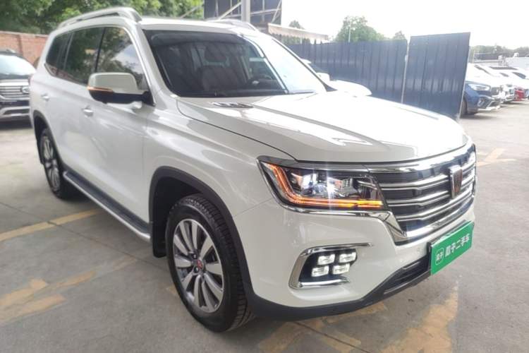 Used Roewe RX8 2019 30T Smart Connectivity Two-Wheel Drive Supreme Flagship Edition Front Right 45 Deg