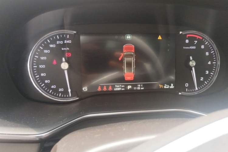Used Roewe RX8 2019 30T Smart Connectivity Four-Wheel Drive Supreme Flagship Edition Instrument Cluster