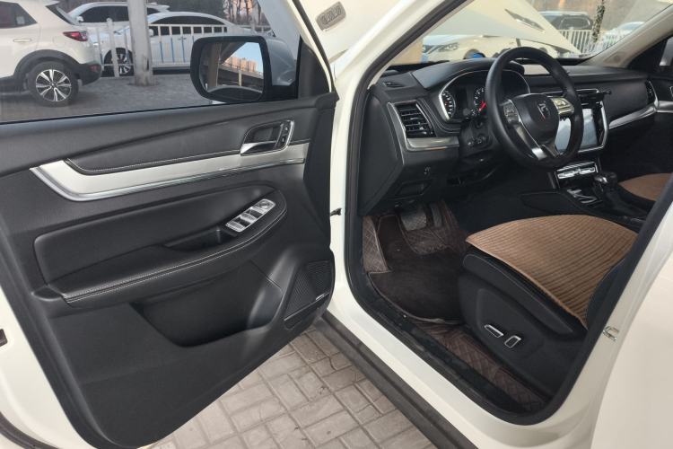 Used Roewe RX8 2019 30T Two-Wheel Drive Supreme Flagship Edition Interior 3