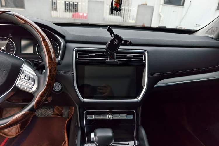 Used Roewe RX8 2019 30T Two-Wheel Drive Supreme Flagship Edition Interior 9