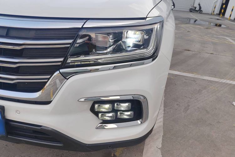 Used Roewe RX8 2019 30T Two-Wheel Drive Supreme Flagship Edition Left Front Headlight