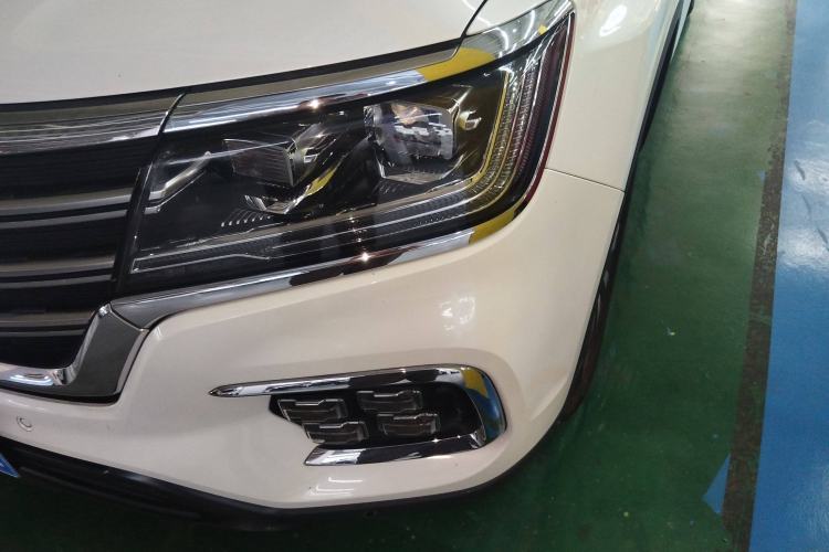 Used Roewe RX8 2019 30T Two-Wheel Drive Supreme Flagship Edition Left Front Headlight