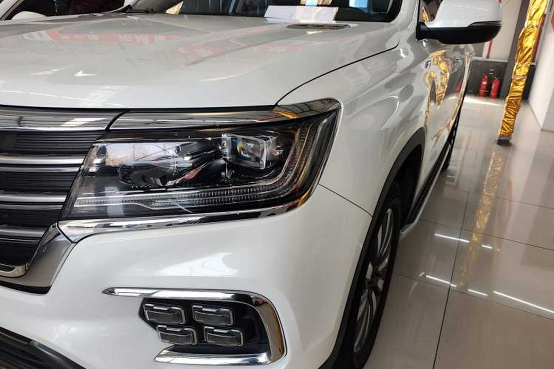Used Roewe RX8 2019 30T Two-Wheel Drive Supreme Flagship Edition Left Front Headlight