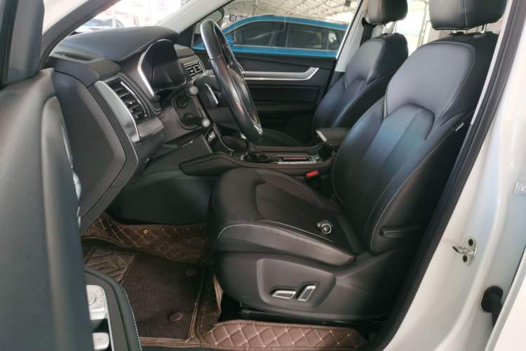 Used Roewe RX8 2019 30T Smart Connectivity Two-Wheel Drive Supreme Flagship Edition Left Front Seat