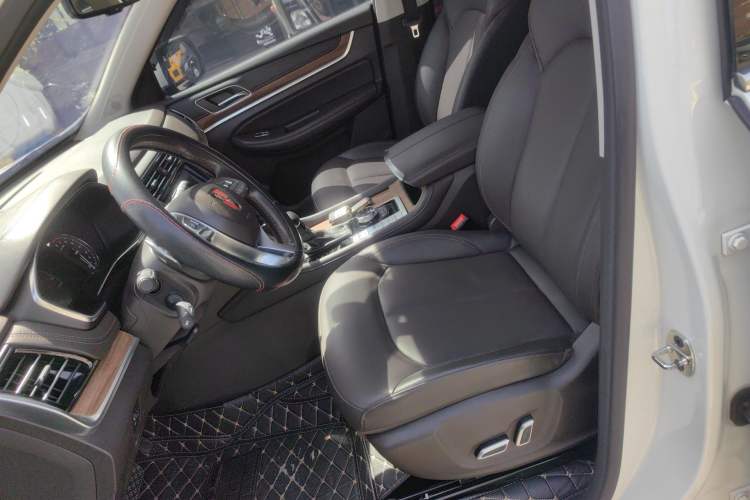 Used Roewe RX8 2019 30T Smart Connectivity Four-Wheel Drive Supreme Flagship Edition Left Front Seat