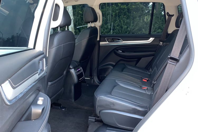 Used Roewe RX8 2019 30T Two-Wheel Drive Supreme Flagship Edition Left Rear Seat