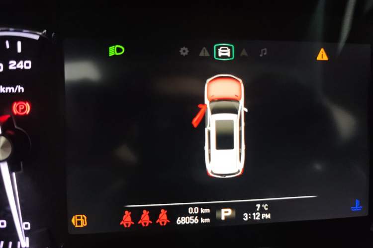 Used Roewe RX8 2019 30T Smart Connectivity Two-Wheel Drive Supreme Flagship Edition Odometer Close Up