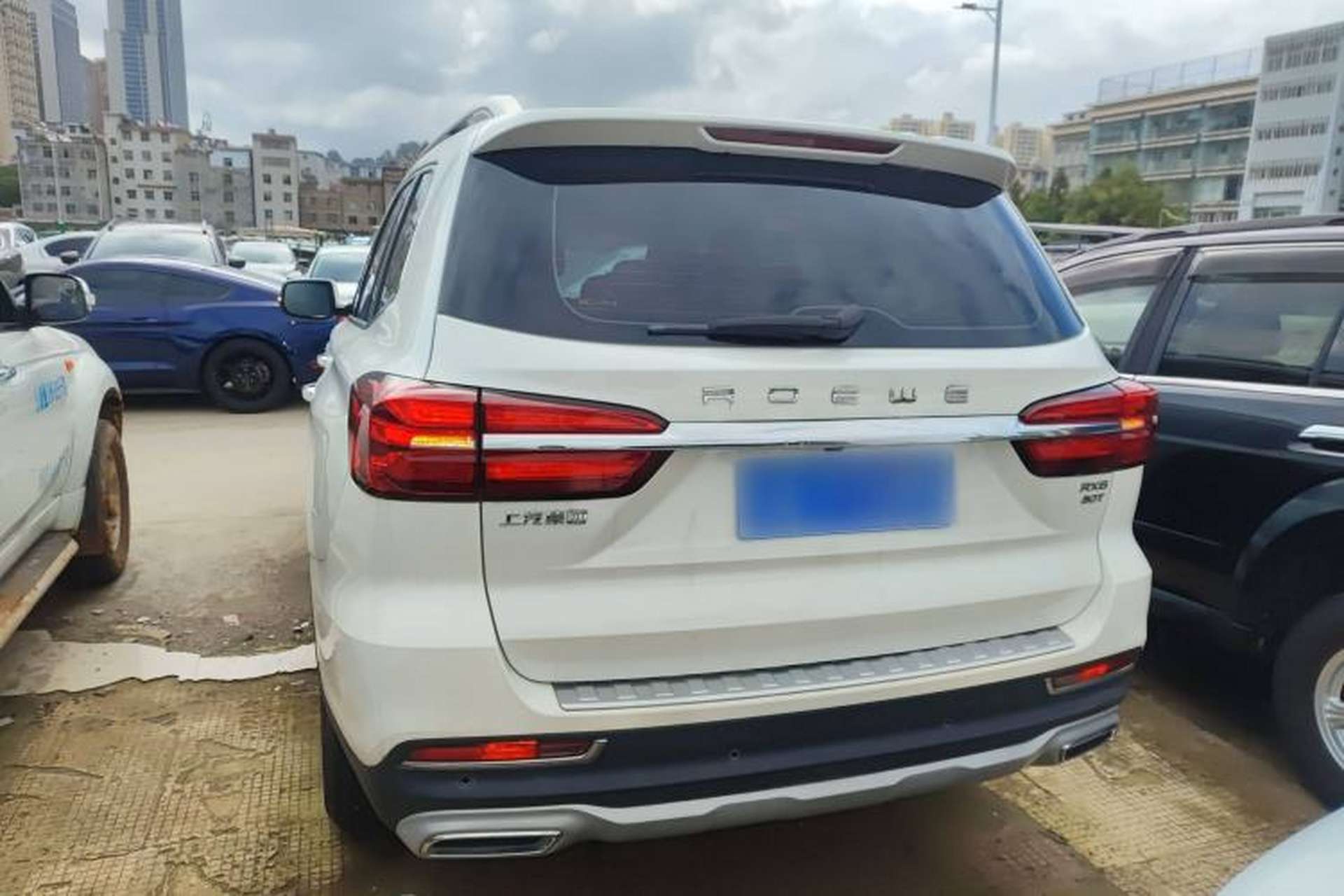 Used Roewe RX8 2019 30T Two-Wheel Drive Supreme Flagship Edition Rear