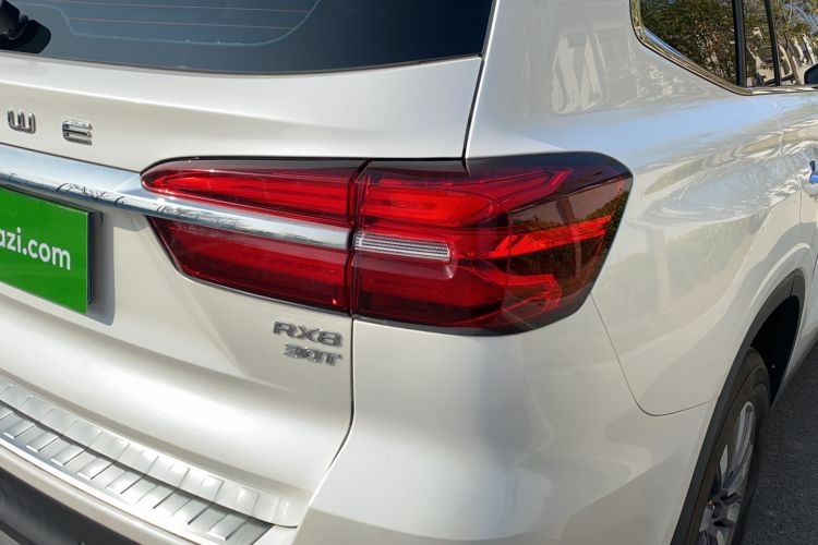Used Roewe RX8 2019 30T Two-Wheel Drive Supreme Flagship Edition Right Rear Taillight