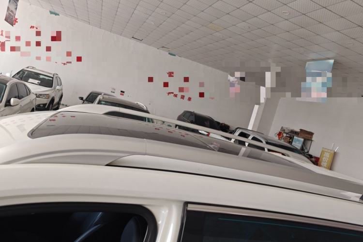 Used Roewe RX8 2019 30T Two-Wheel Drive Supreme Flagship Edition Roof