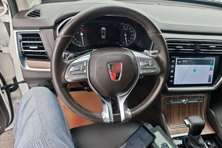 Used Roewe RX8 2019 30T Smart Connectivity Four-Wheel Drive Supreme Flagship Edition Steering Wheel