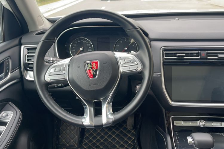 Used Roewe RX8 2019 30T Two-Wheel Drive Supreme Flagship Edition Steering Wheel