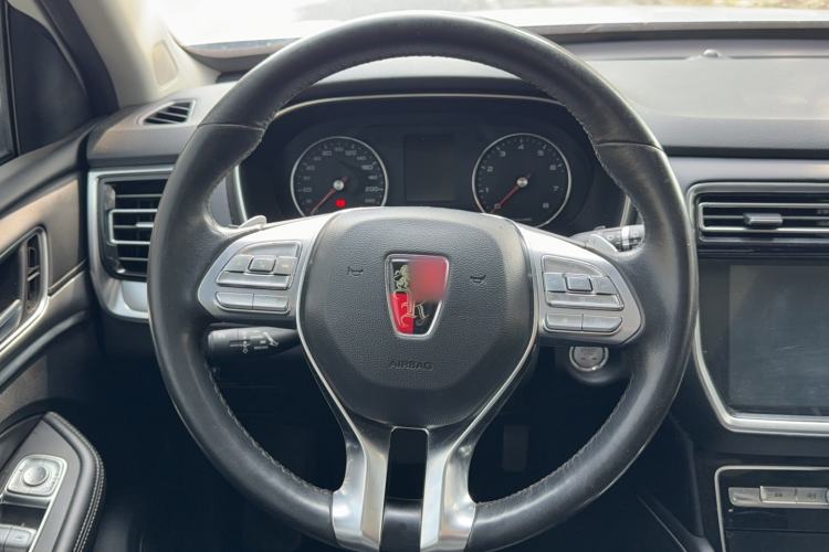 Used Roewe RX8 2019 30T Two-Wheel Drive Supreme Flagship Edition Steering Wheel