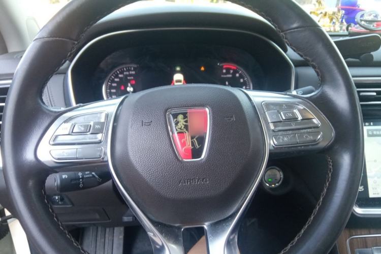 Used Roewe RX8 2019 30T Smart Connectivity Four-Wheel Drive Supreme Flagship Edition Steering Wheel